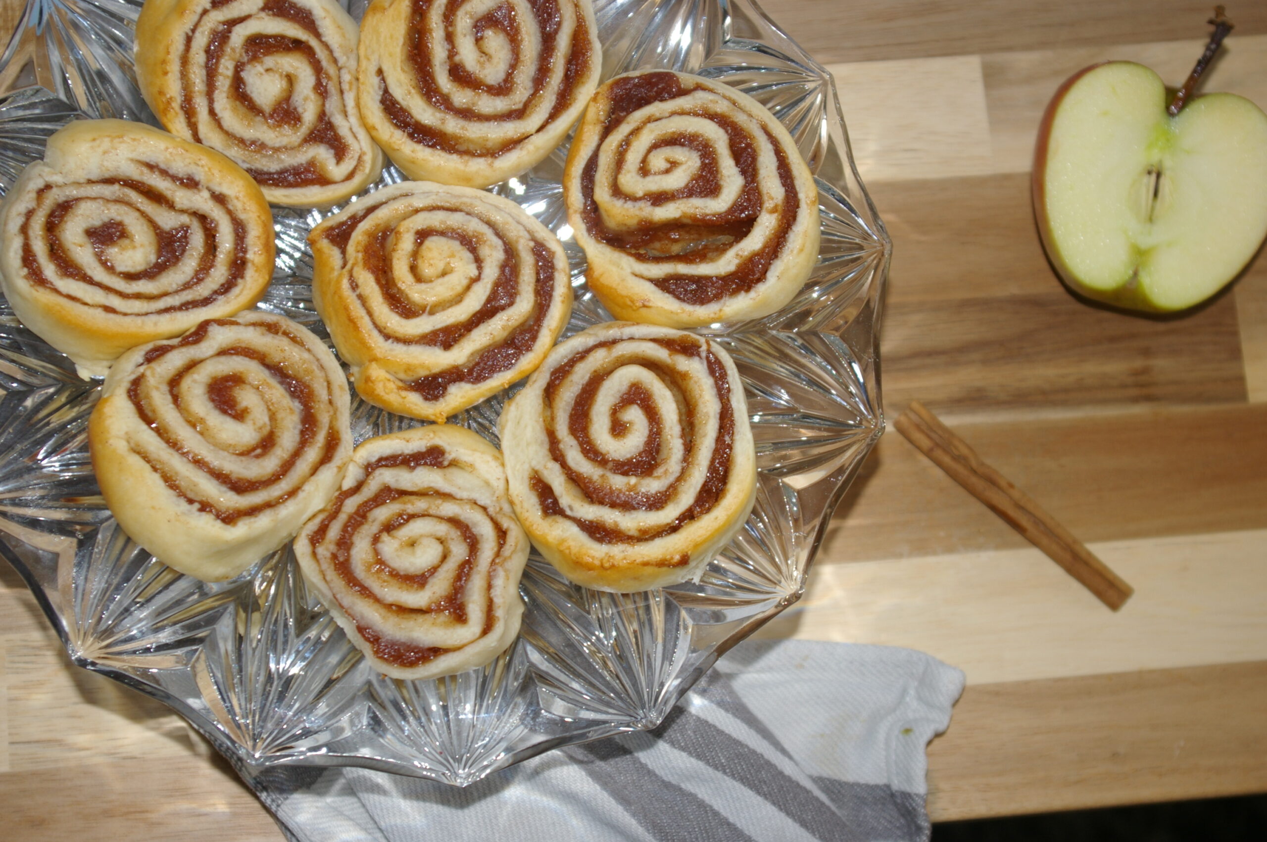 Appel kaneelbroodjes